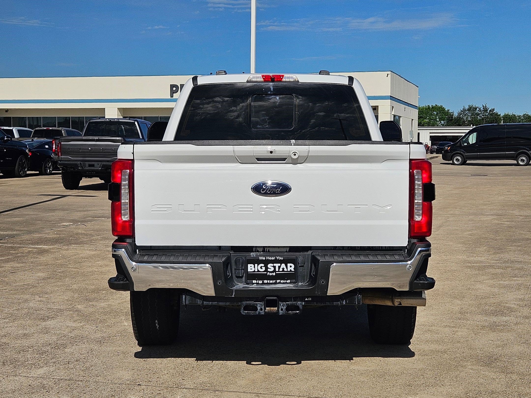 Used 2024 Ford F250 Lariat image 6