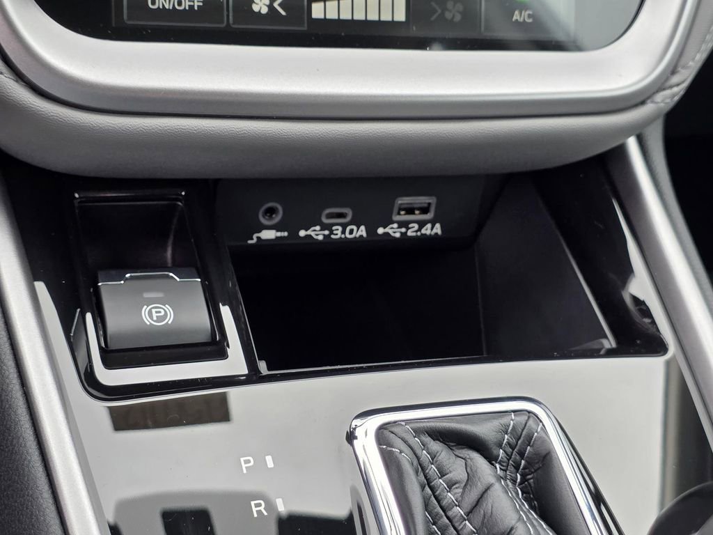 New 2025 Subaru Legacy Premium image 18