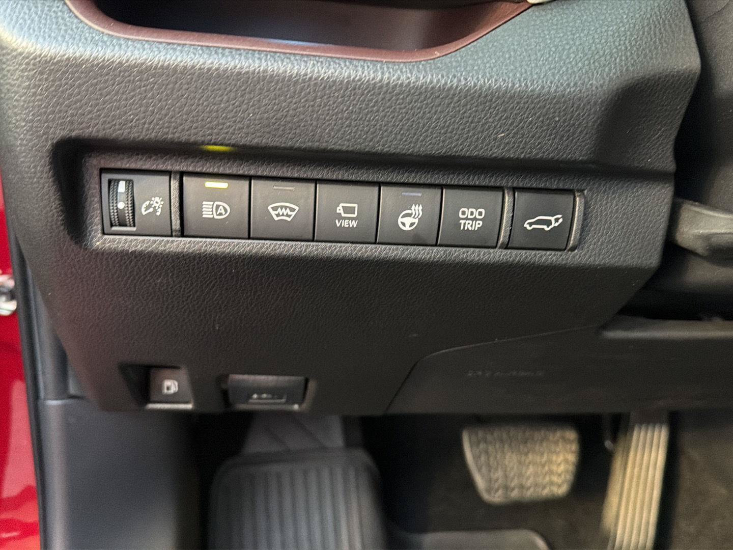 Certified 2023 Toyota RAV4 Limited AWD/4WD image 19