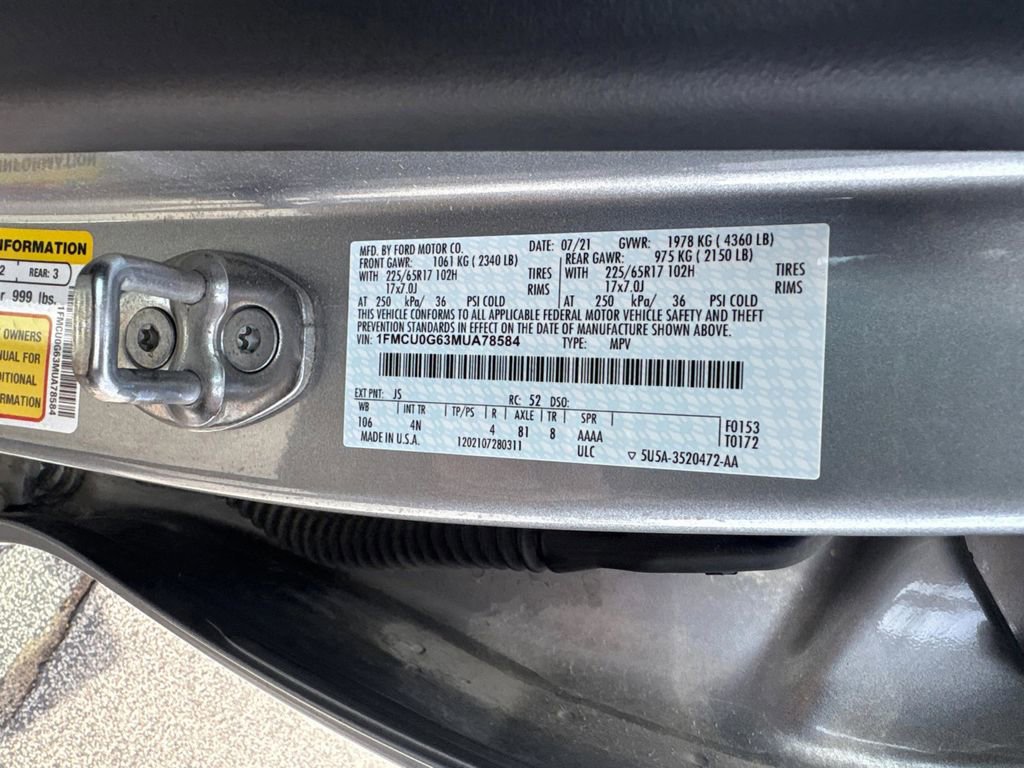 Used 2021 Ford Escape SE image 29