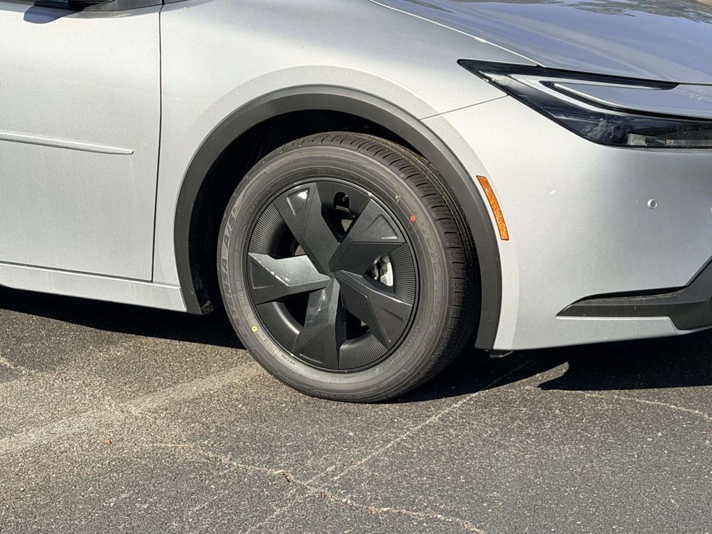 Used 2026 Toyota Prius LE image 23