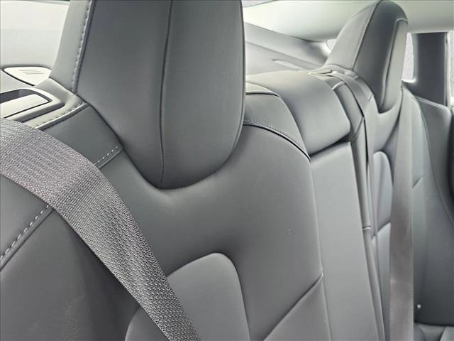 Used 2018 Tesla Model 3 Long Range image 19