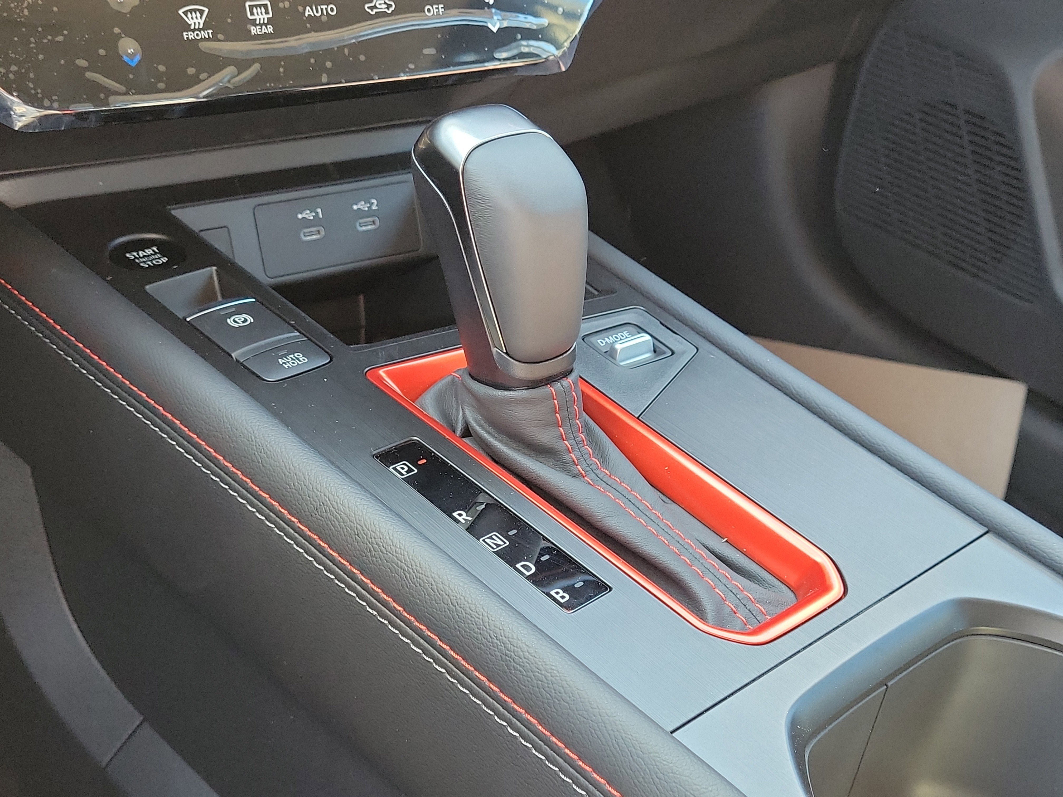 New 2026 Nissan Kicks SR FWD image 19