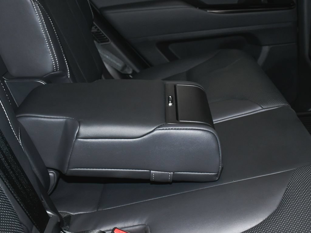 Used 2024 Lexus LX 600 F Sport AWD/4WD image 51