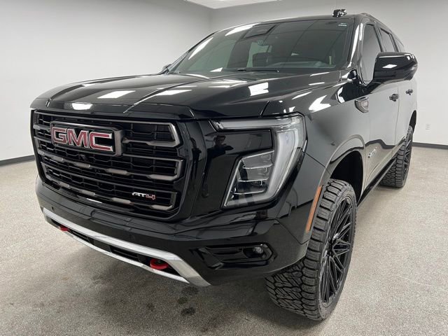 Used 2025 GMC Yukon AT4 Ultimate w/ LPO, Floor Liner Package AWD/4WD image 4