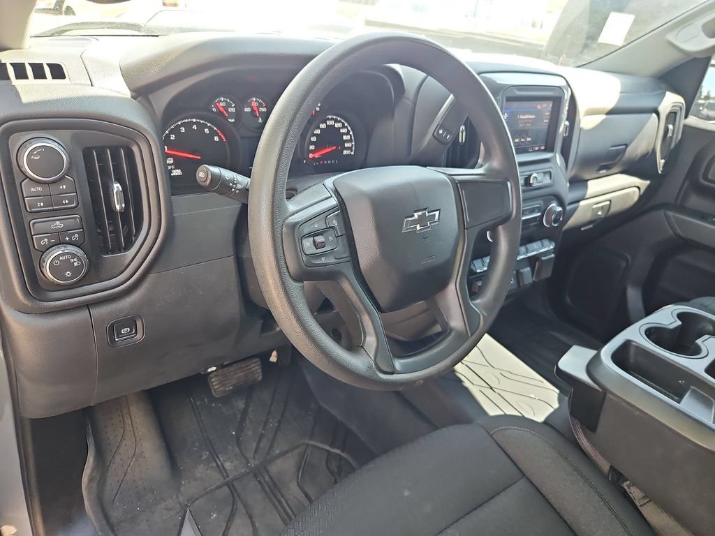 Used 2023 Chevrolet Silverado 1500 Custom Trail Boss AWD/4WD image 13