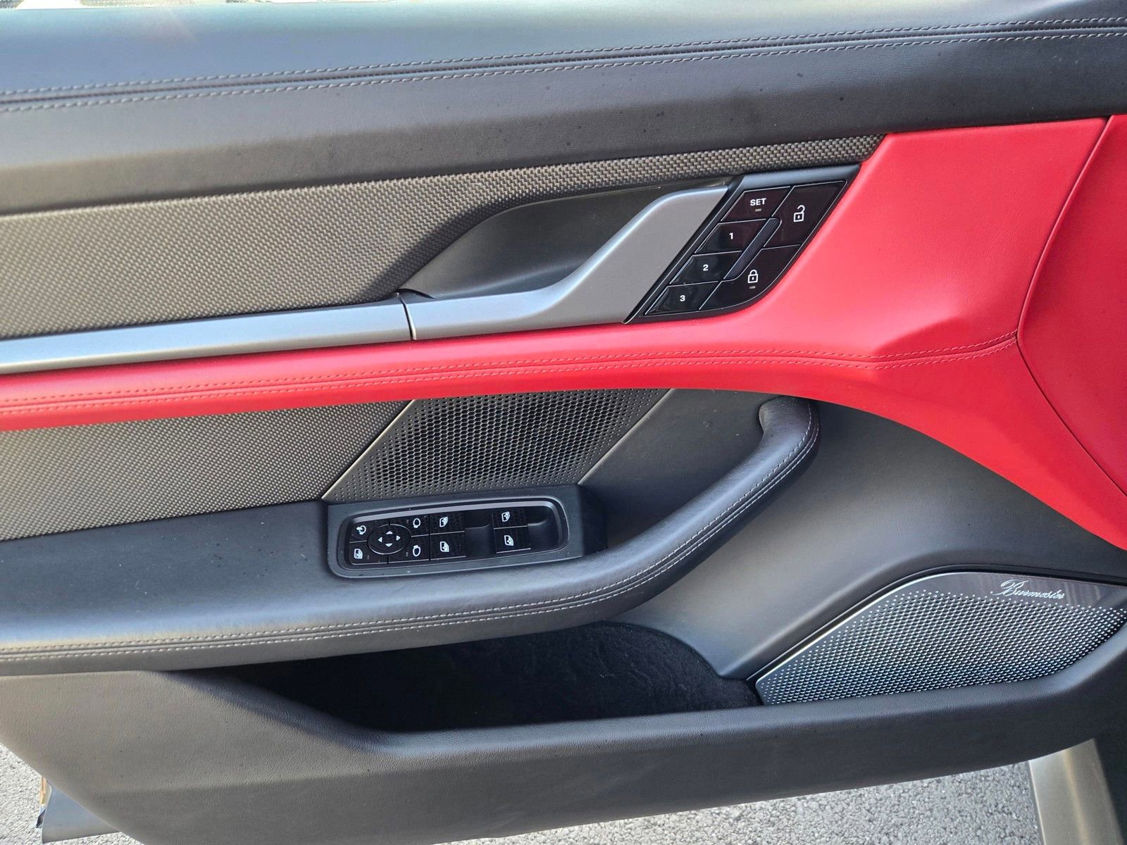 Certified 2020 Porsche Taycan Turbo S AWD/4WD image 20
