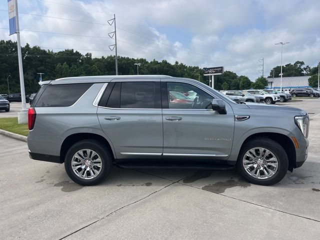 Used 2025 GMC Yukon Denali AWD/4WD image 11