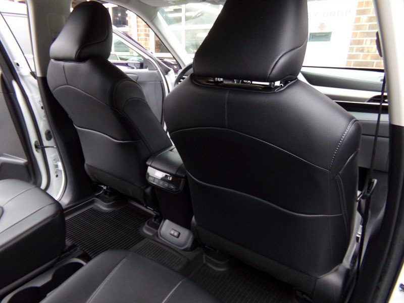 Used 2022 Toyota Highlander XLE image 27