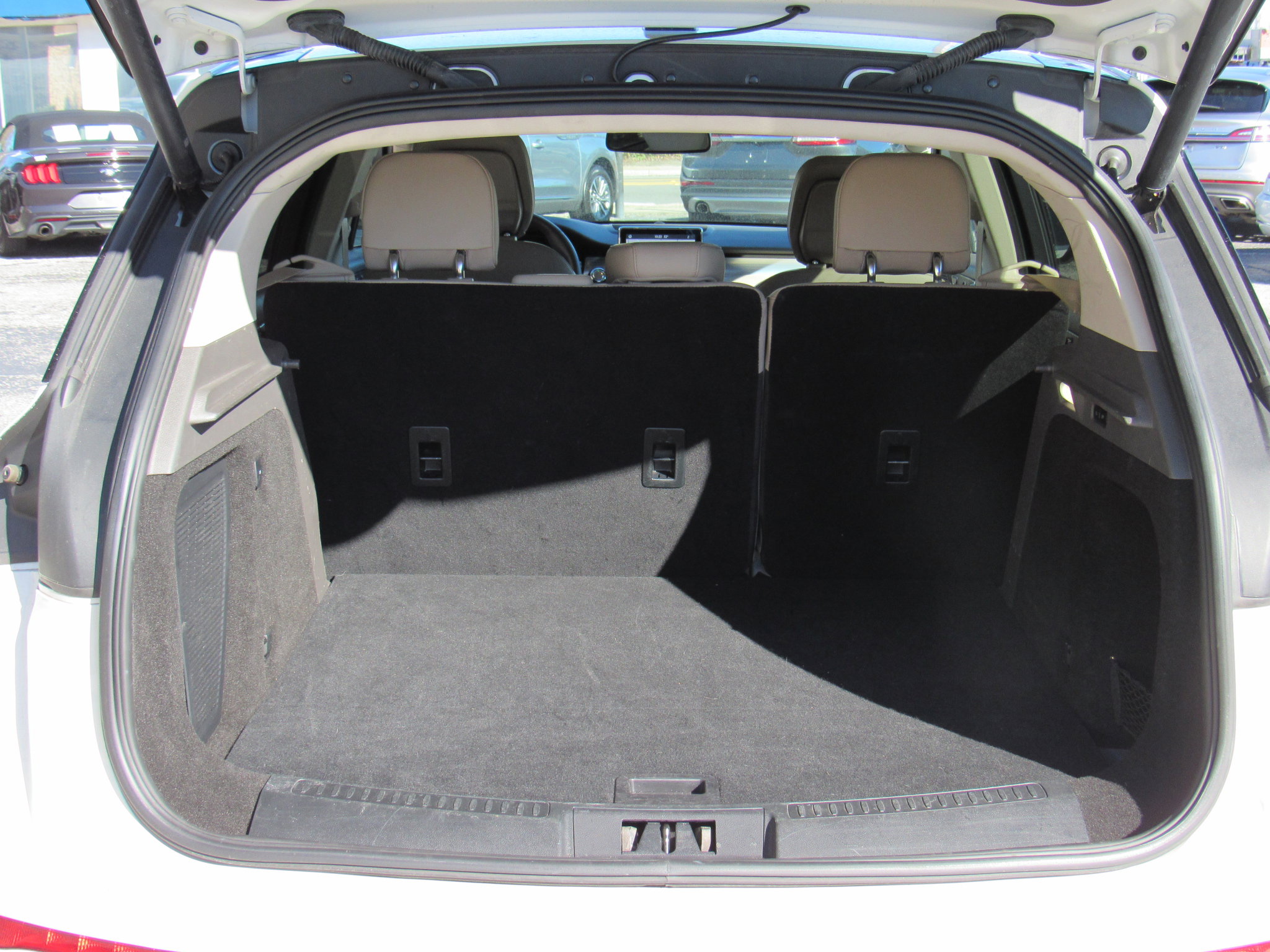 Certified 2020 Lincoln Corsair FWD w/ Equipment Group 101A image 5