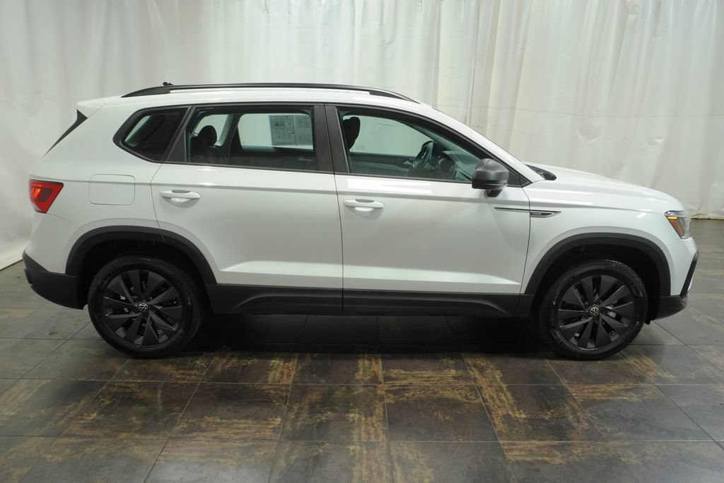 Certified 2023 Volkswagen Taos S FWD image 3