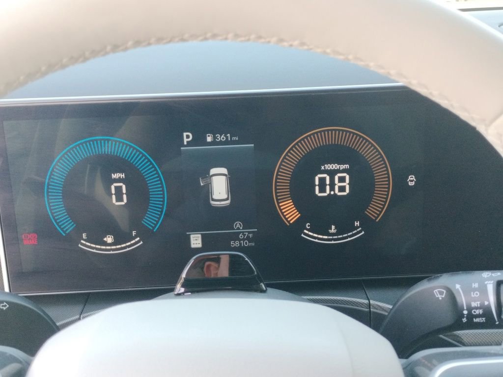 Used 2024 Hyundai Santa Fe SEL image 19