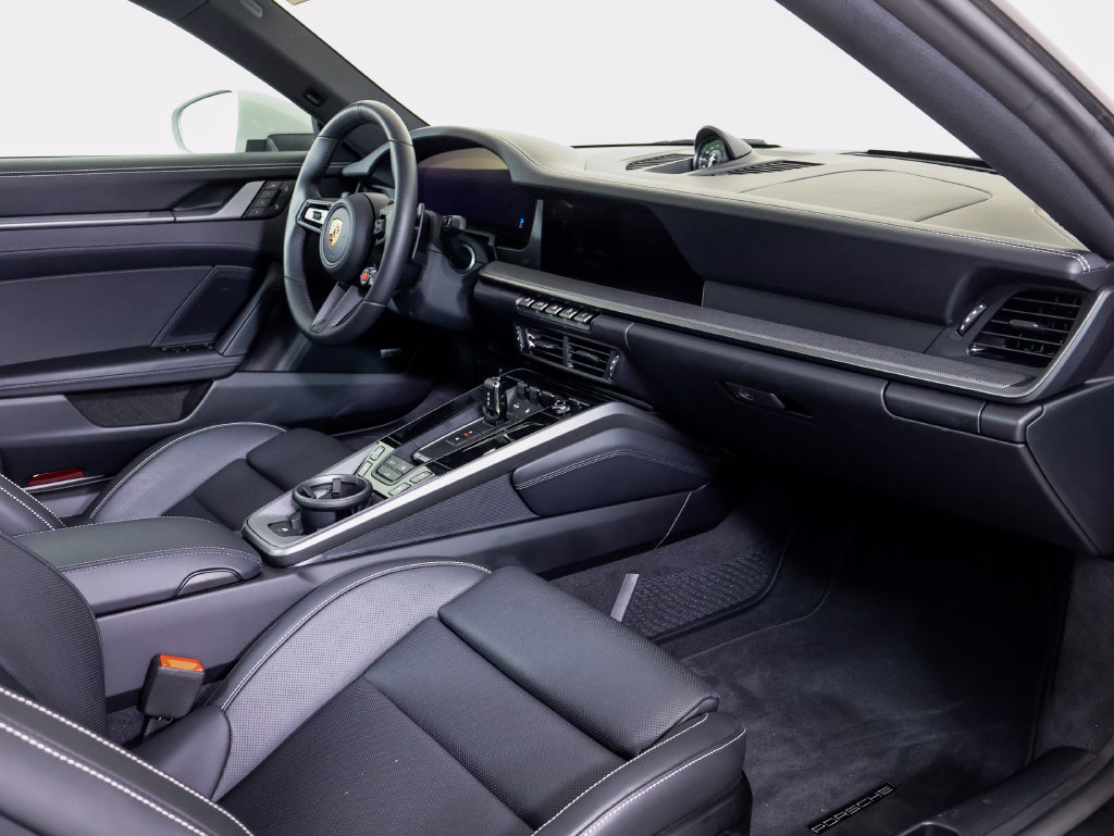 Certified 2026 Porsche 911 Carrera RWD image 7