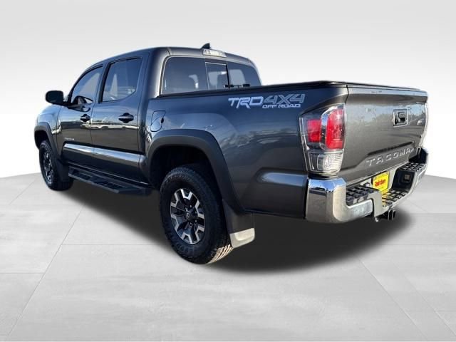 Used 2023 Toyota Tacoma TRD Off-Road image 6