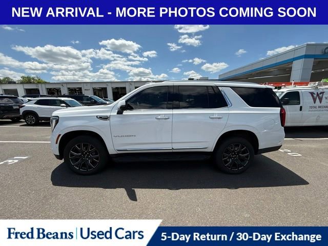 Certified 2025 GMC Yukon Elevation w/ Elevation Premium Package AWD/4WD image 7