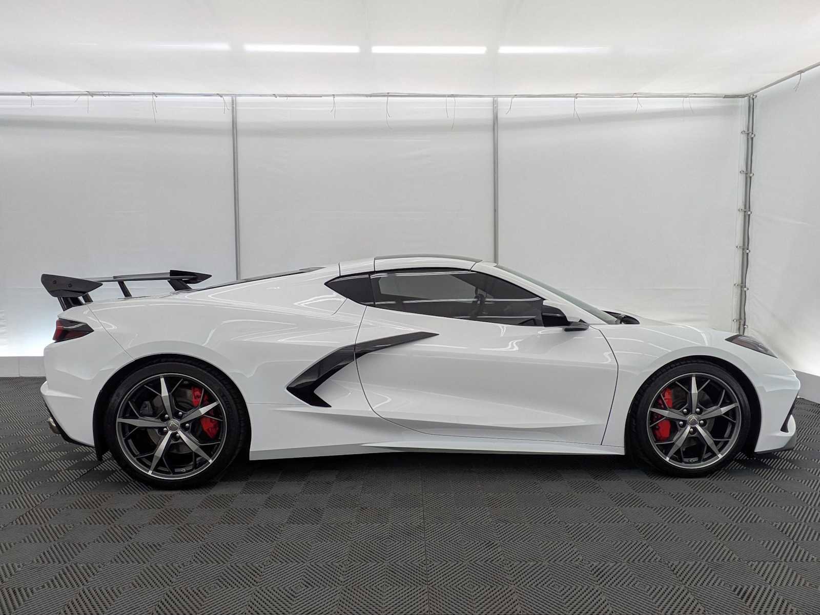 Used 2023 Chevrolet Corvette Stingray Coupe w/ Z51 Performance Package RWD image 7