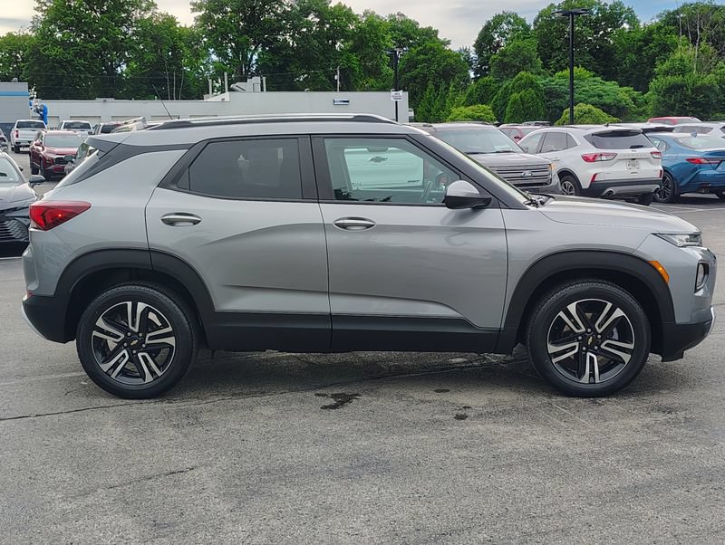 Certified 2023 Chevrolet TrailBlazer LT FWD image 5