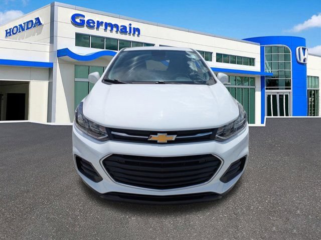 Used 2021 Chevrolet Trax LS w/ Tint and Cruise Package FWD image 9