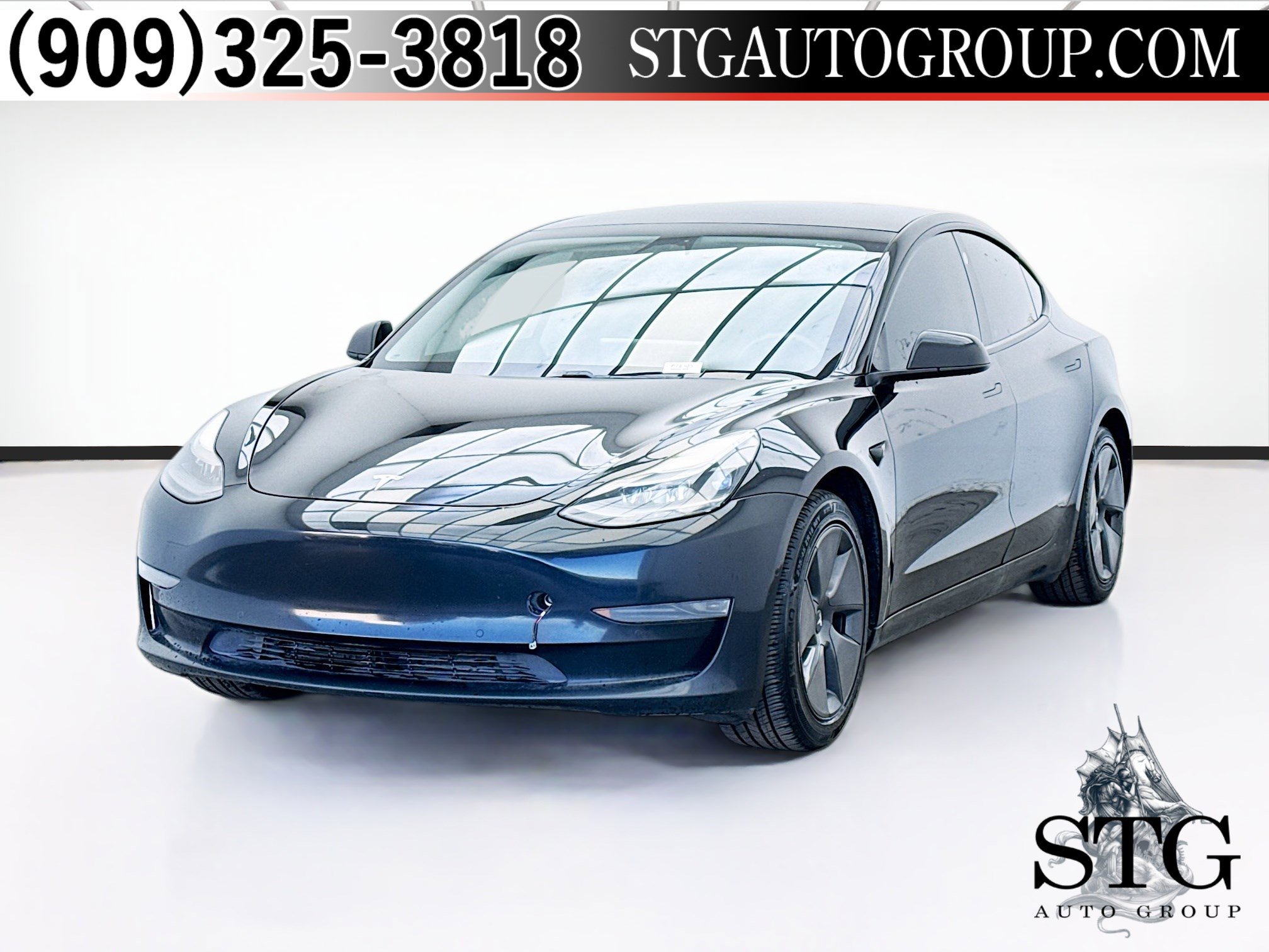Used 2021 Tesla Model 3 Standard Range Plus RWD image 1