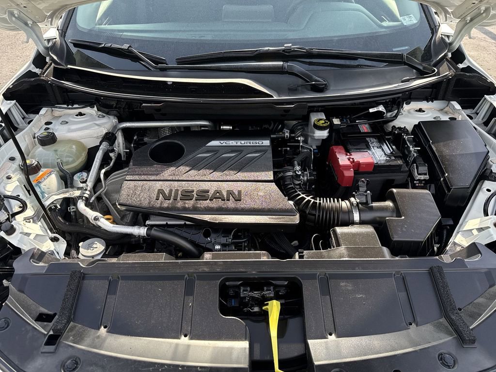 Used 2025 Nissan Rogue SV AWD/4WD image 30