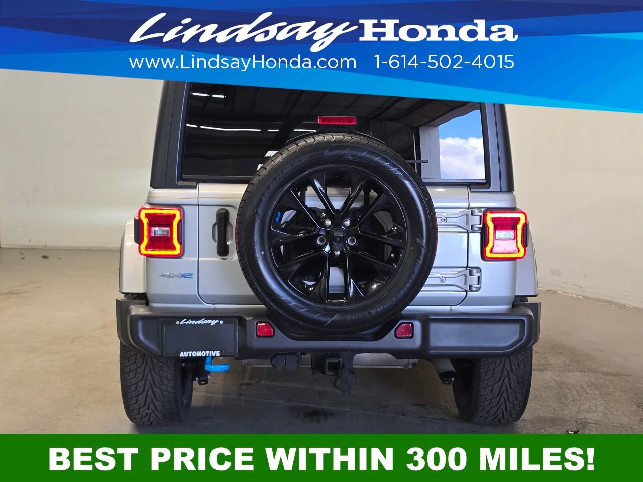 Used 2023 Jeep Wrangler Unlimited Sahara image 6