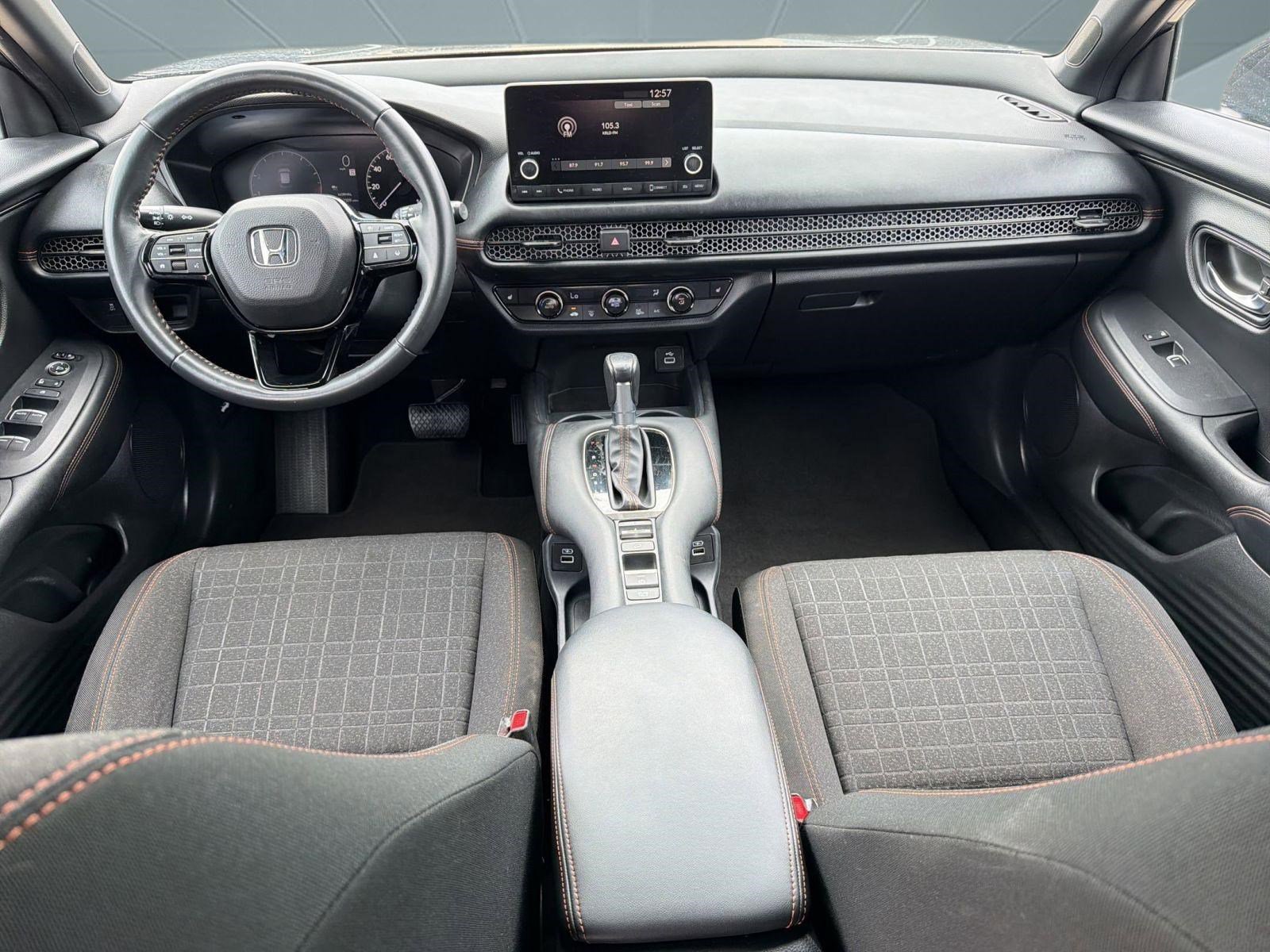 Used 2023 Honda HR-V Sport image 16