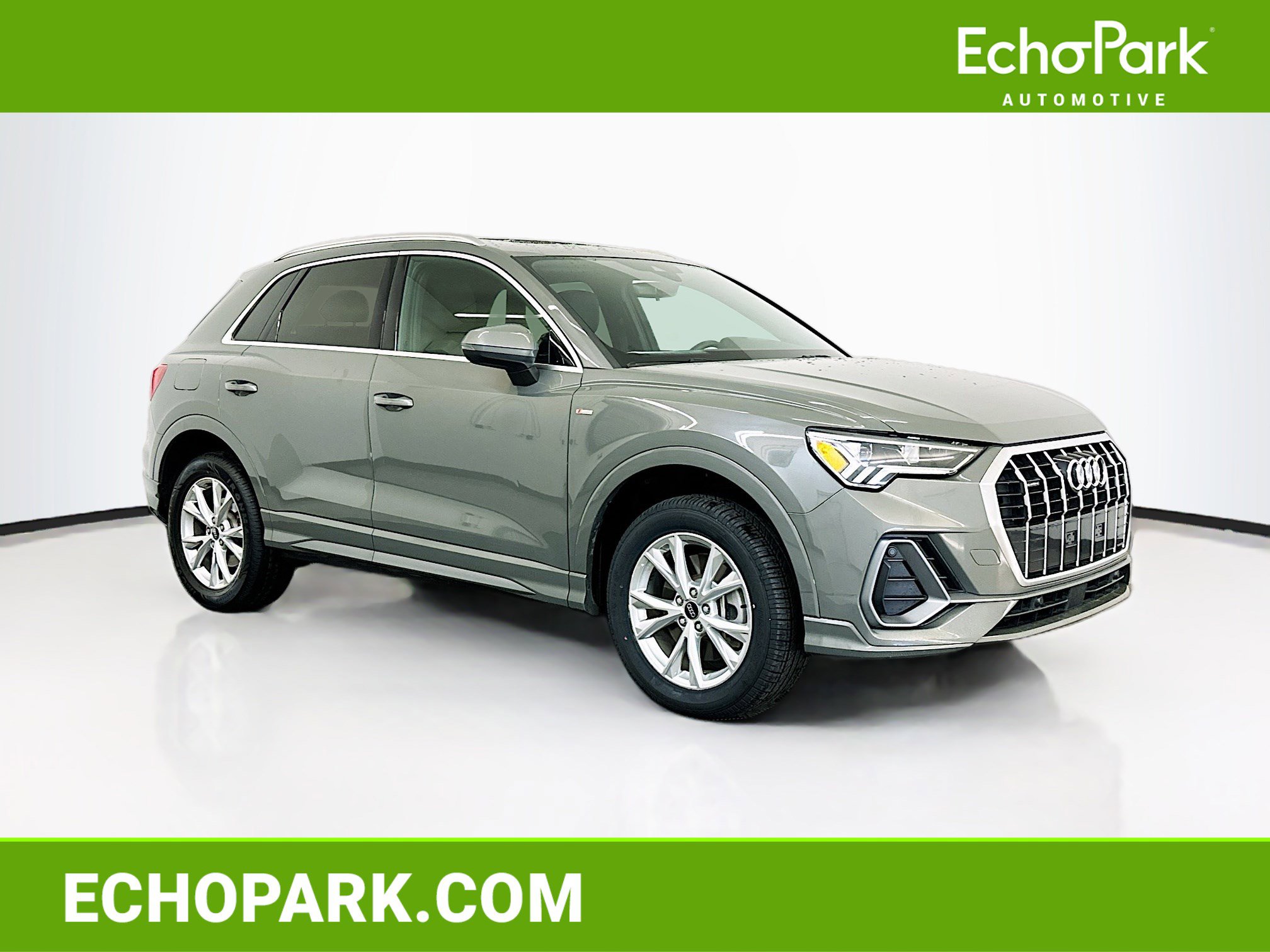 Used 2025 Audi Q3 2.0T Premium image 1