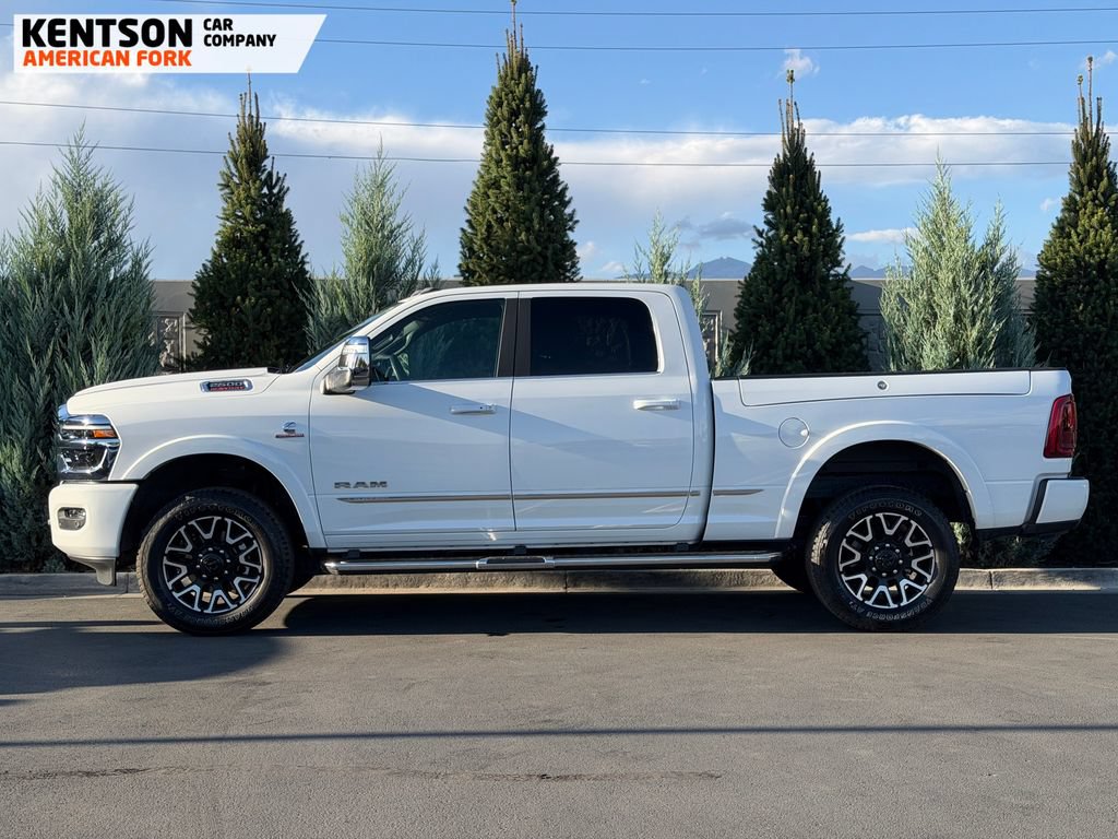 Used 2026 RAM 2500 Limited AWD/4WD image 3