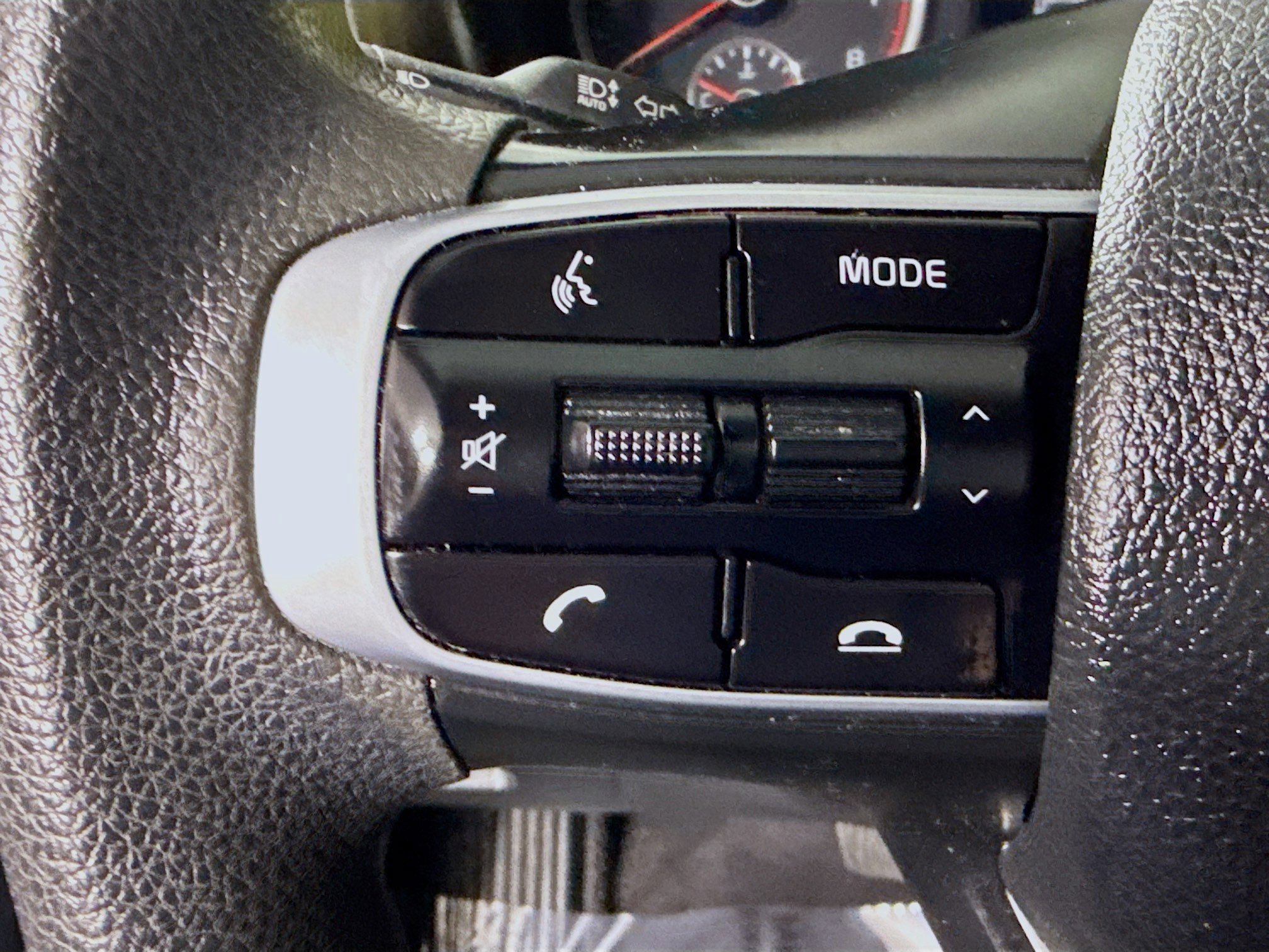 Used 2022 Kia K5 LXS image 14