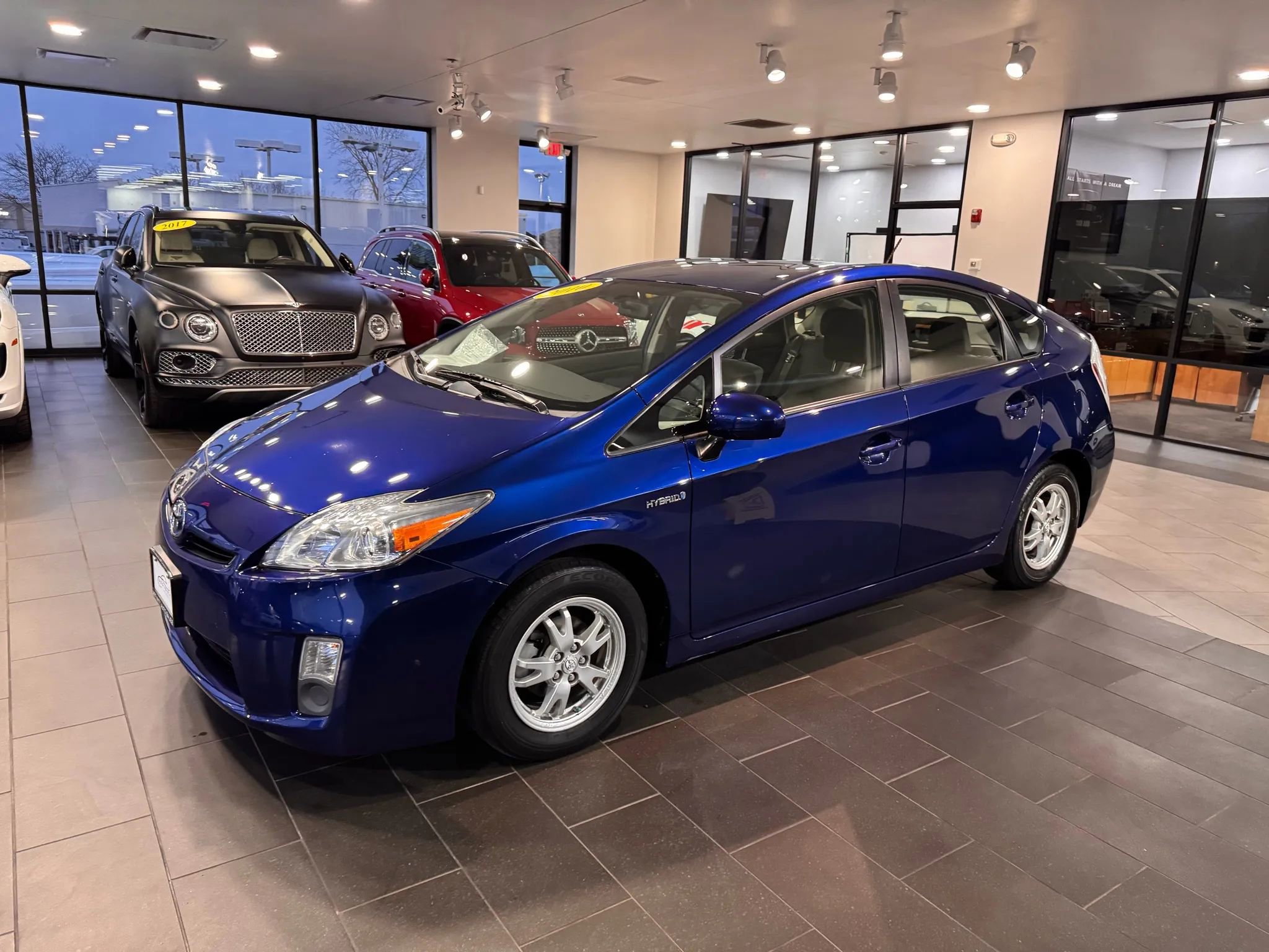 Used 2010 Toyota Prius Two image 2