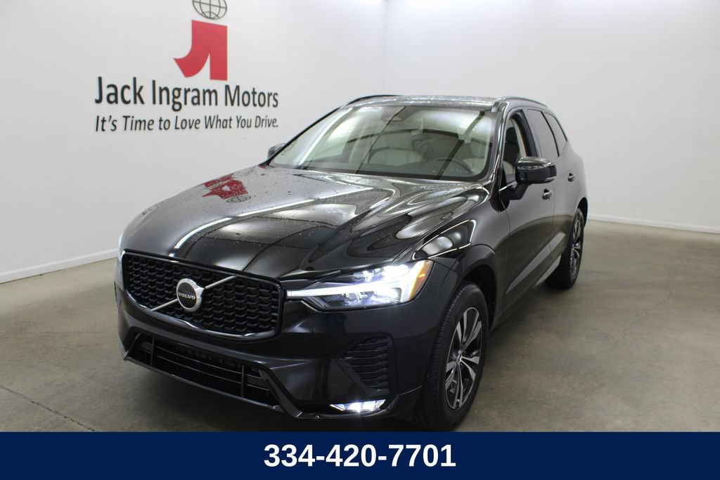 Used 2024 Volvo XC60 B5 Core AWD/4WD 360° Tour