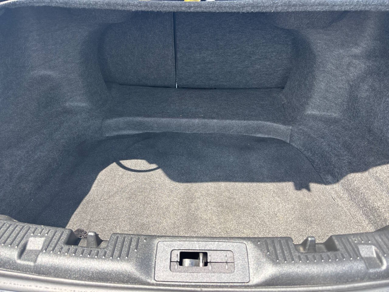 Used 2013 Ford Taurus SHO AWD/4WD image 24