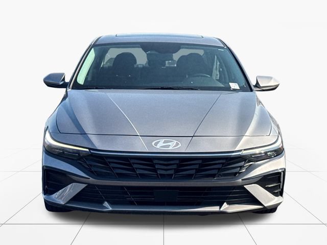 Used 2025 Hyundai Elantra SEL FWD image 9