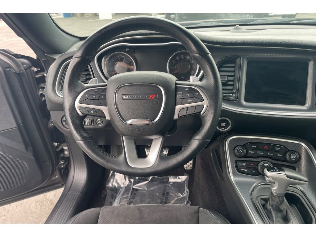 Used 2018 Dodge Challenger GT w/ GT Interior Package image 16