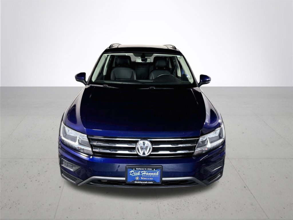 Certified 2021 Volkswagen Tiguan SE w/ Panoramic Sunroof Package AWD/4WD image 4