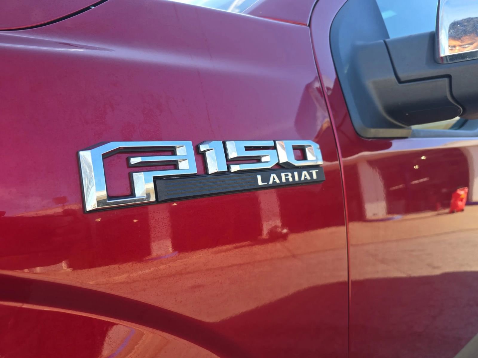 Used 2018 Ford F150 Lariat image 9