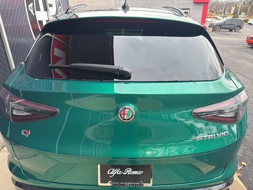 New 2025 Alfa Romeo Stelvio Sprint w/ Veloce Package image 7