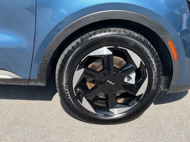 Used 2025 Kia Sorento EX AWD/4WD image 10
