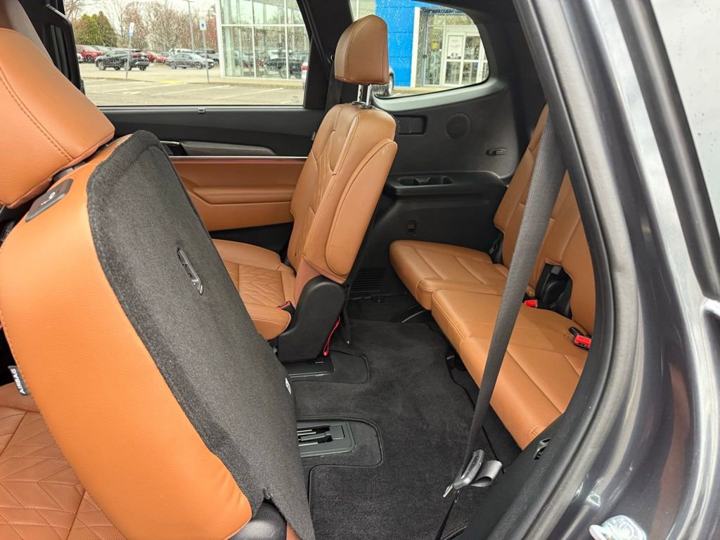 Used 2024 Kia Telluride SX X-Line AWD/4WD image 12