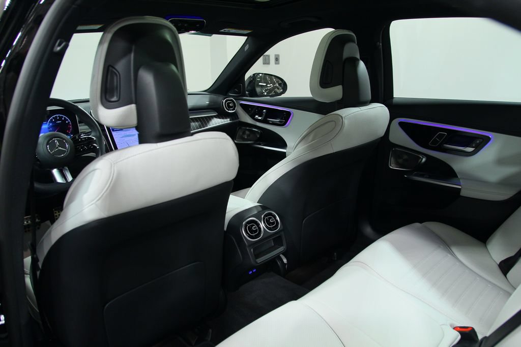 Used 2024 Mercedes-Benz C 300 4MATIC Sedan image 29