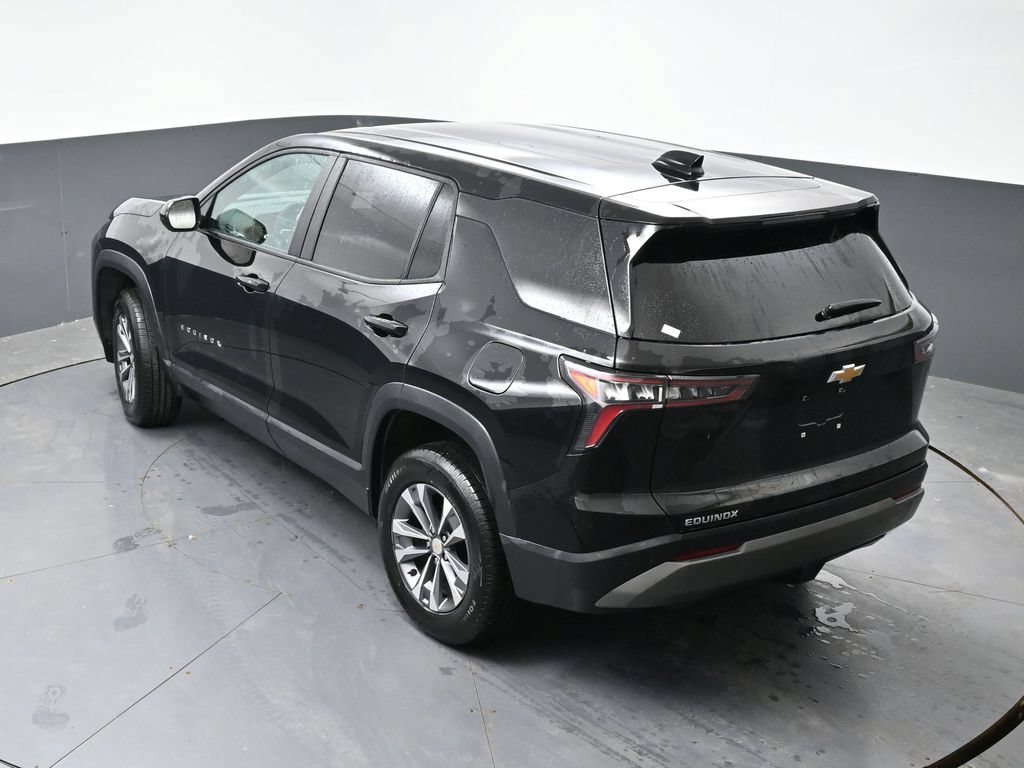Used 2025 Chevrolet Equinox LT FWD image 19