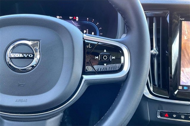 Certified 2024 Volvo V90 B6 Cross Country Plus w/ Climate Package image 20