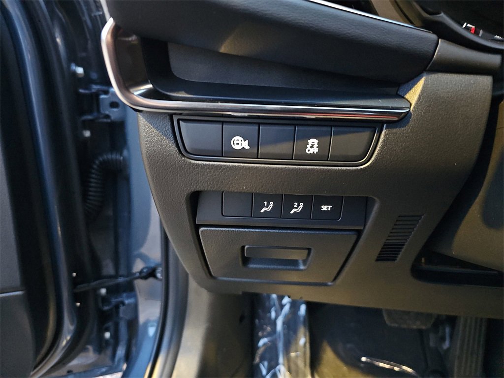 New 2026 MAZDA MAZDA3 Carbon image 27