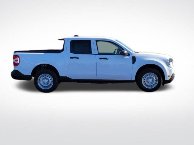 New 2025 Ford Maverick XL w/ Equipment Group 101A image 9