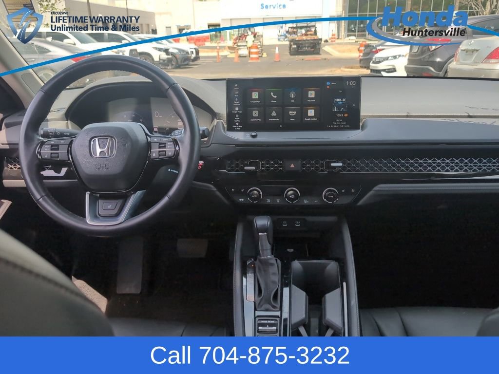 Used 2025 Honda Accord Touring image 18
