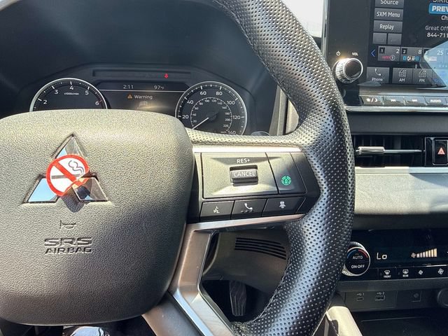 Used 2024 Mitsubishi Outlander SE FWD image 29
