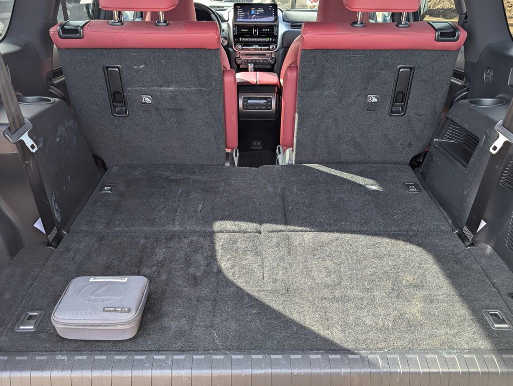 Used 2023 Lexus GX 460 Premium image 30