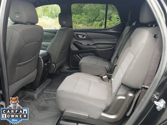 Used 2023 Chevrolet Traverse LT w/ LPO, Floor Liner Package AWD/4WD image 18