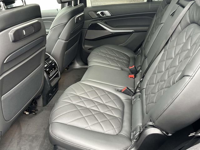 New 2026 BMW X7 xDrive40i AWD/4WD image 8