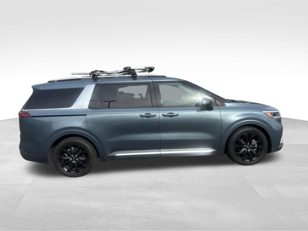 Used 2022 Kia Carnival SX FWD image 8